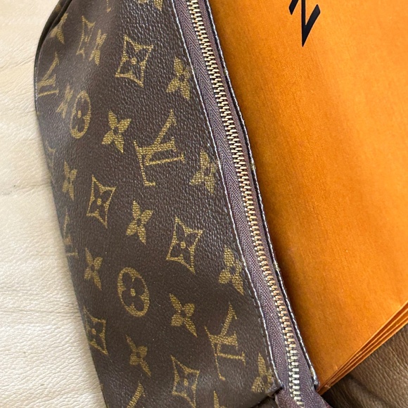Louis Vuitton Pochette accessories - Picture 8 of 12